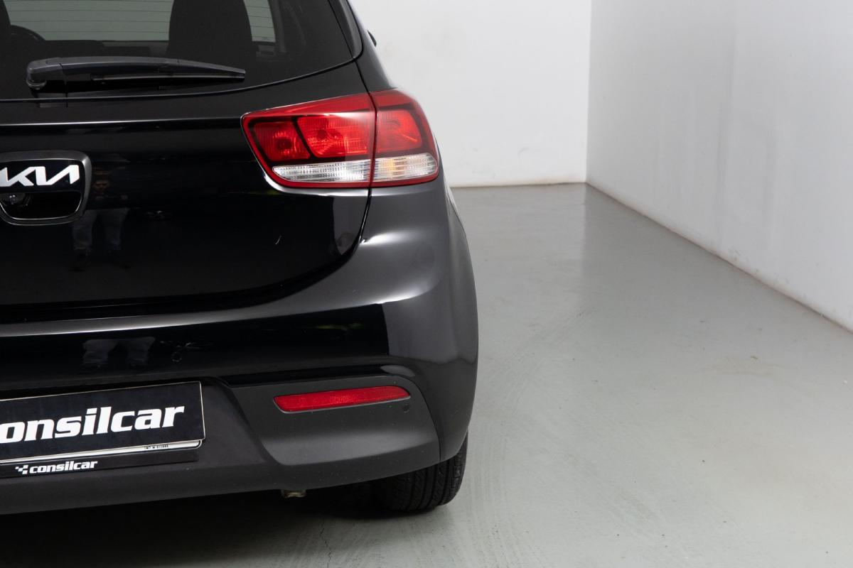kia-rio-2022-gasolina-1197cc