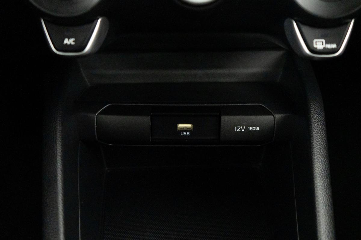kia-rio-2022-gasolina-1197cc