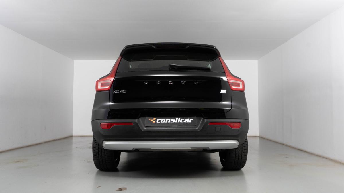 volvo-xc40-2021-hibrido-a-gasolina-1477cc