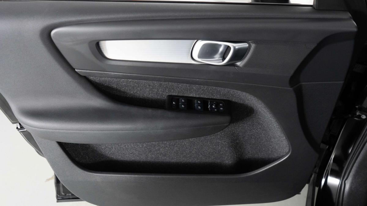 volvo-xc40-2021-hibrido-a-gasolina-1477cc