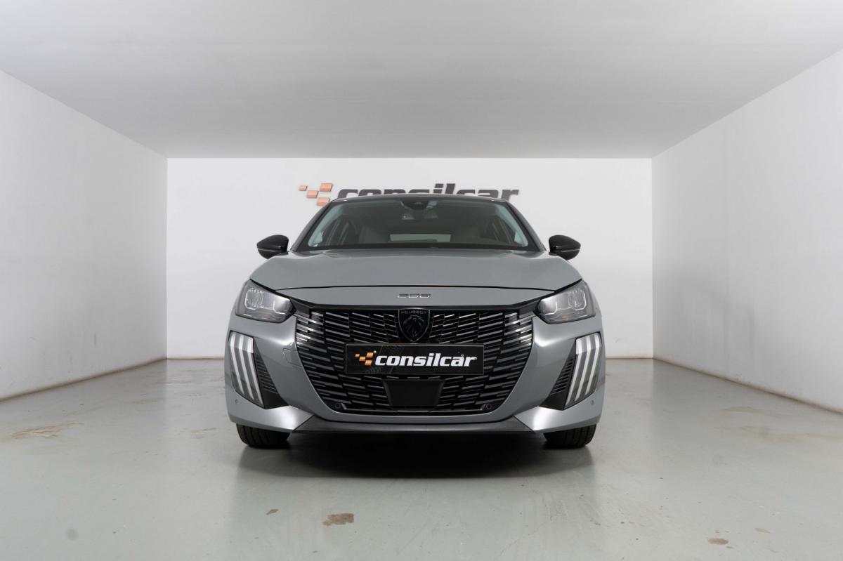 peugeot-208-2025-gasolina-1199cc