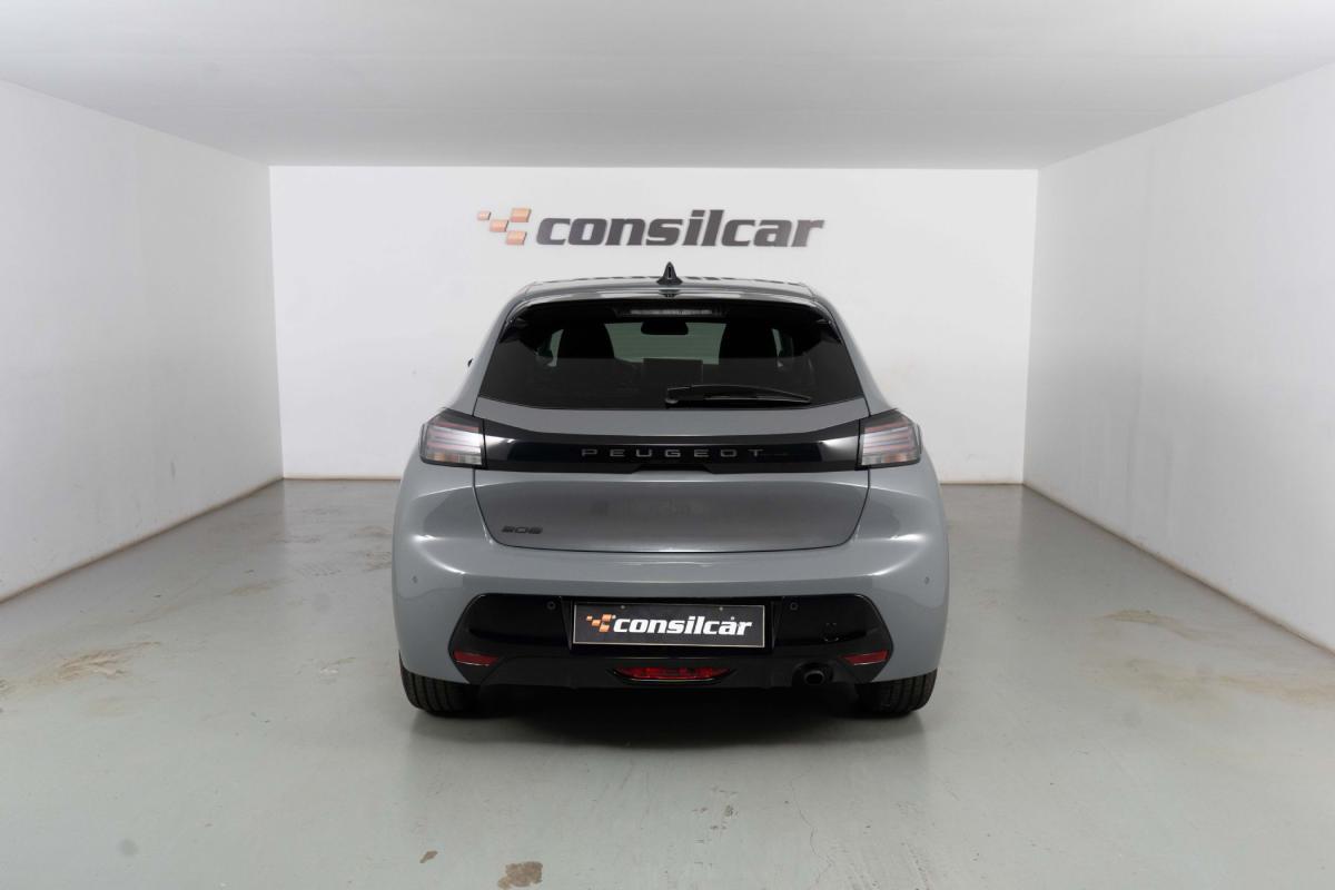 peugeot-208-2025-gasolina-1199cc