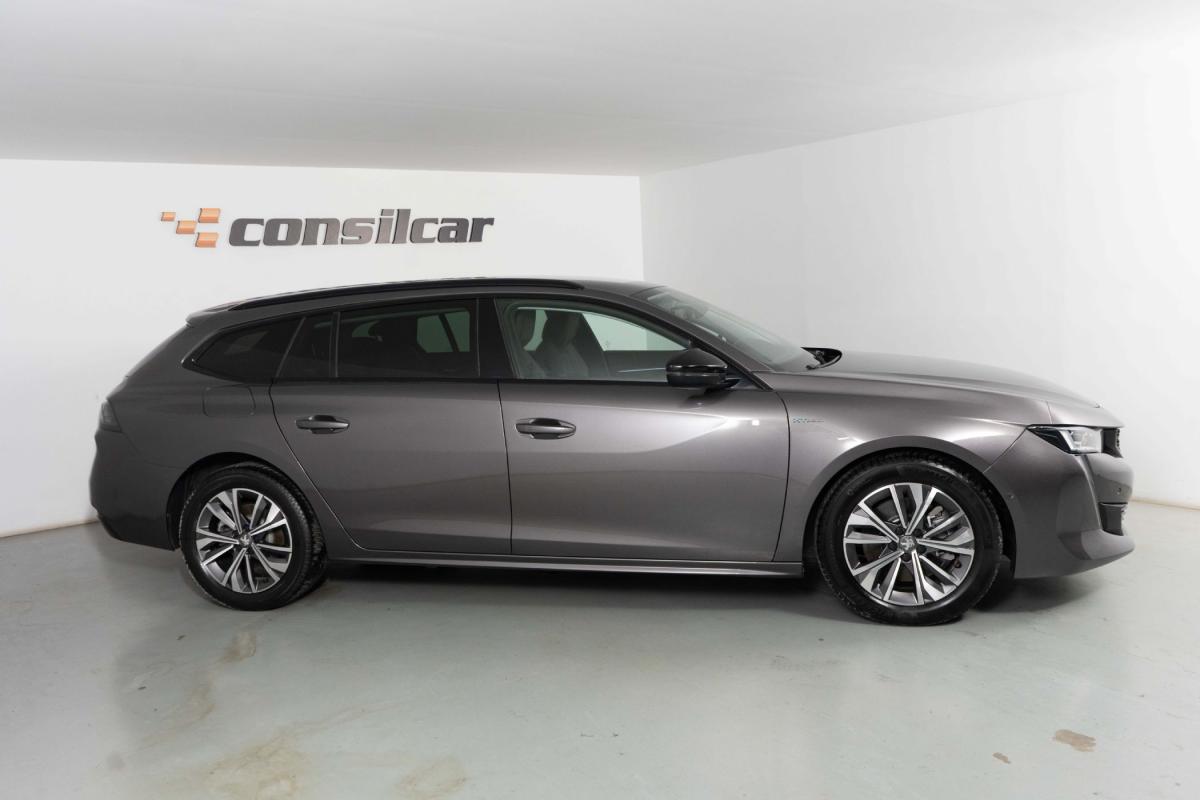 peugeot-508-sw-2021-hibrido-a-gasolina-1598cc