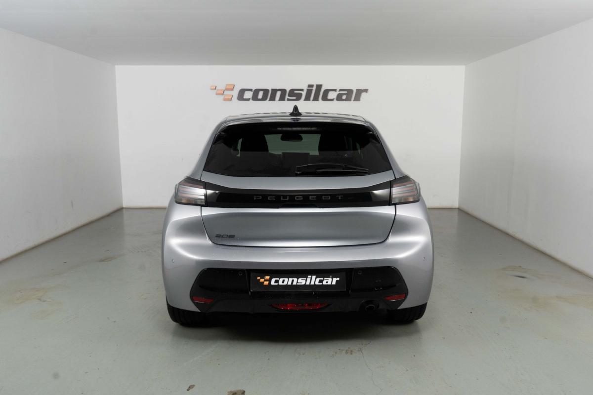 peugeot-208-2025-gasolina-1199cc