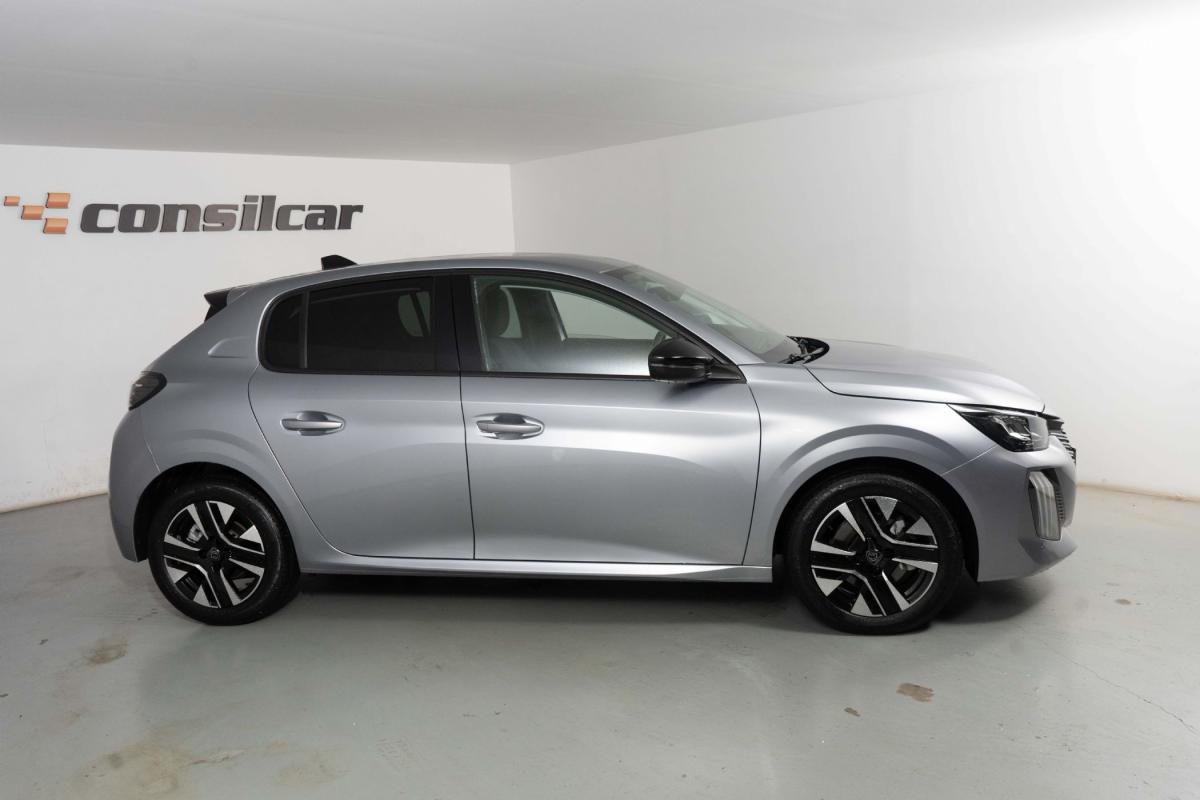 peugeot-208-2025-gasolina-1199cc