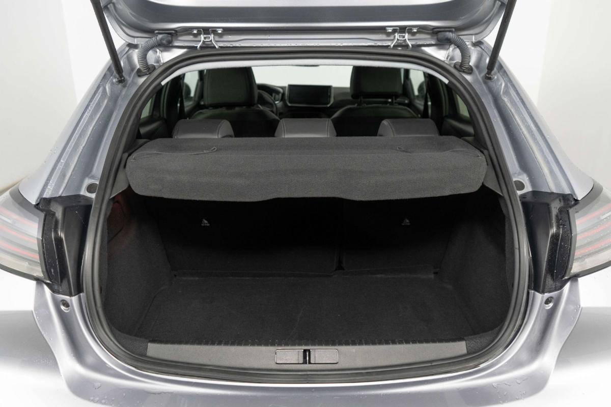 peugeot-208-2025-gasolina-1199cc