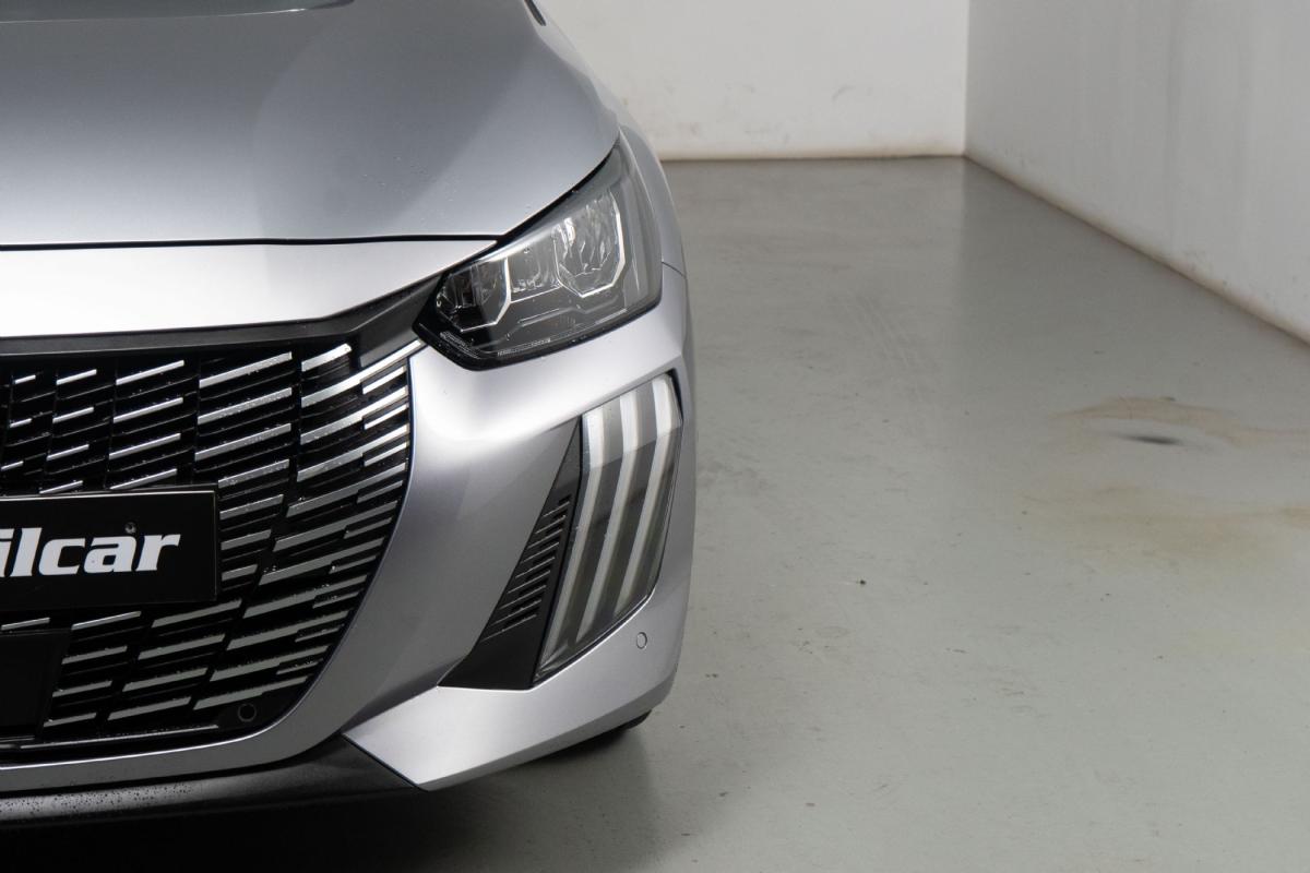 peugeot-208-2025-gasolina-1199cc