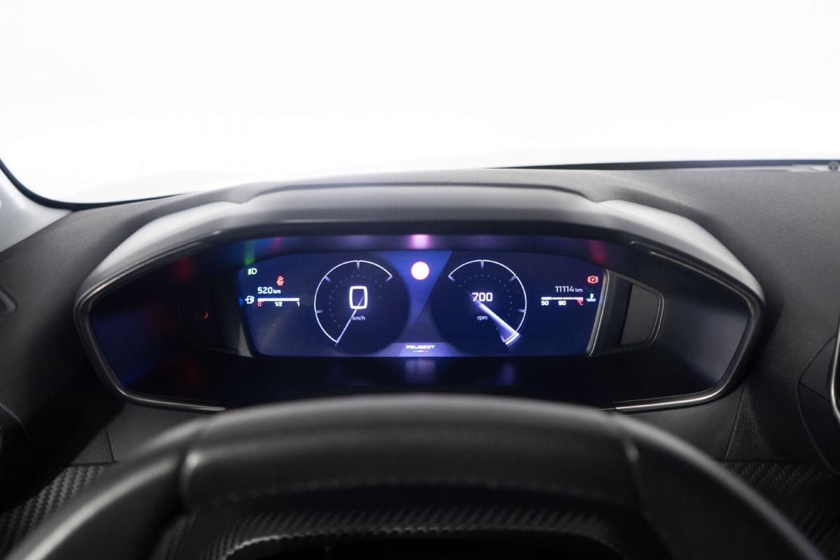 peugeot-208-2025-gasolina-1199cc