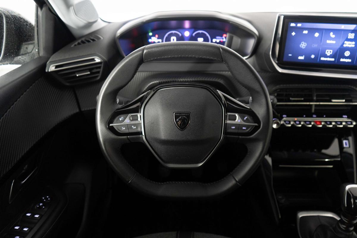 peugeot-208-2025-gasolina-1199cc