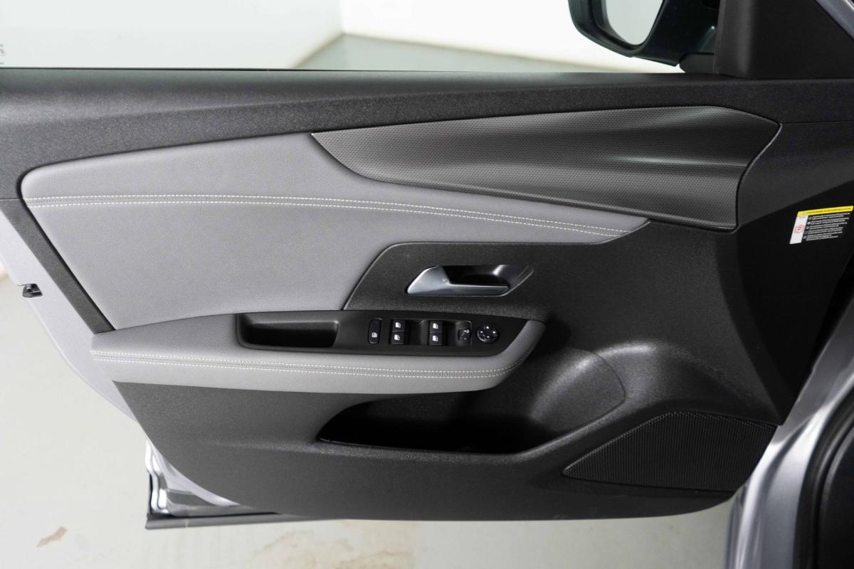 opel-mokka-2024-gasolina-1199cc