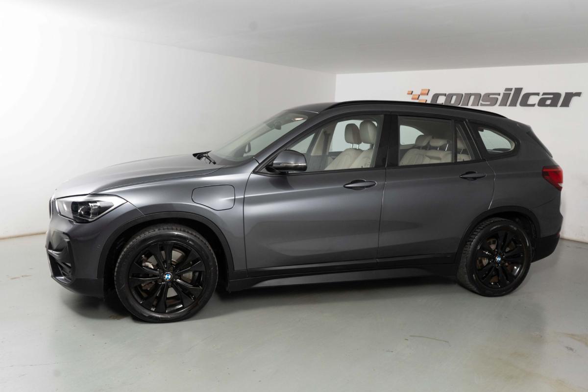 bmw-x1-2021-hibrido-a-gasolina-1499cc
