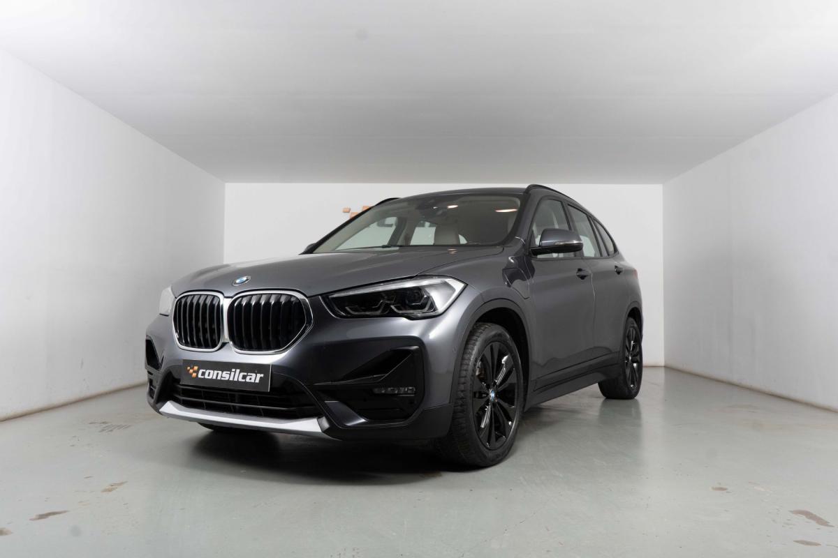bmw-x1-2021-hibrido-a-gasolina-1499cc