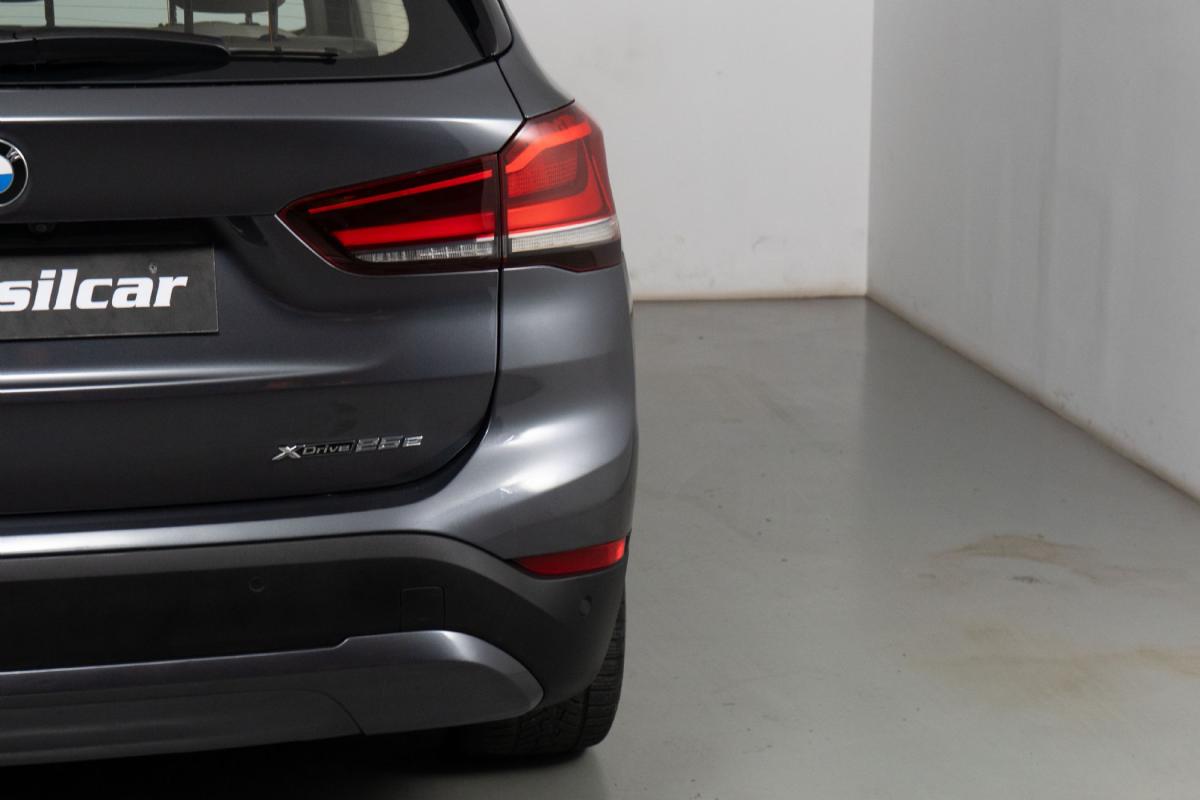bmw-x1-2021-hibrido-a-gasolina-1499cc