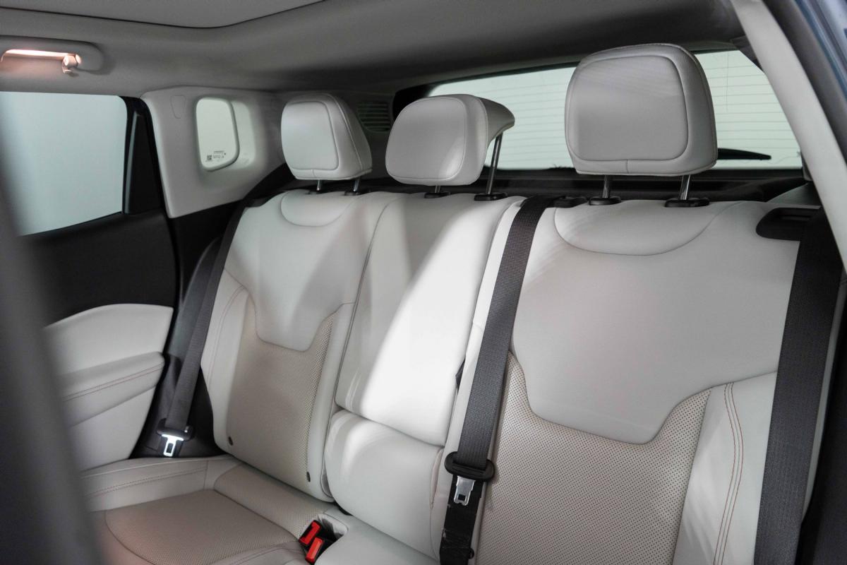 jeep-compass-2021-hibrido-a-gasolina-1332cc