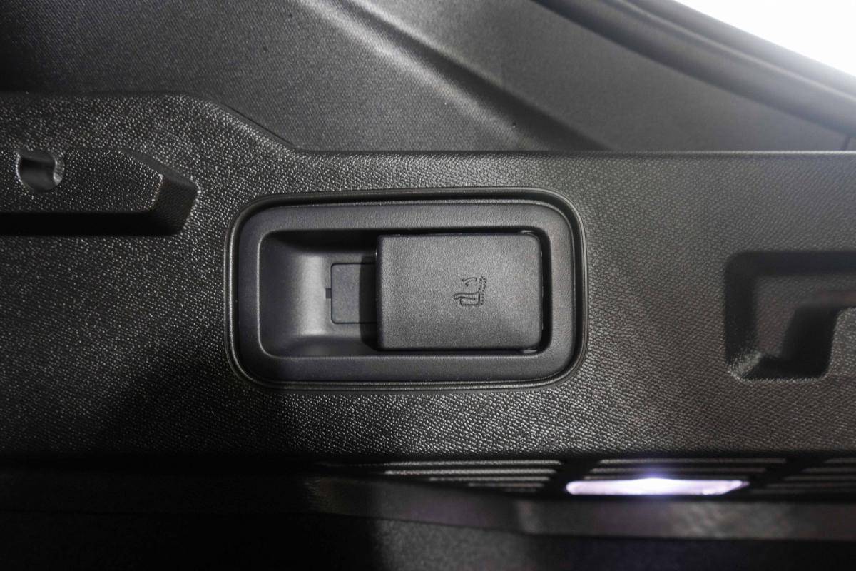 peugeot-408-2024-hibrido-a-gasolina-1598cc