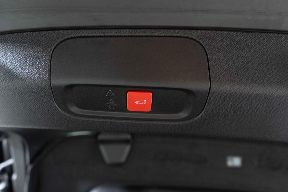 peugeot-408-2024-hibrido-a-gasolina-1598cc