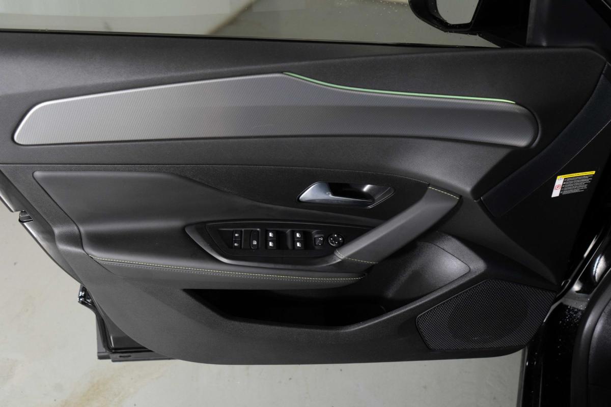 peugeot-408-2024-hibrido-a-gasolina-1598cc