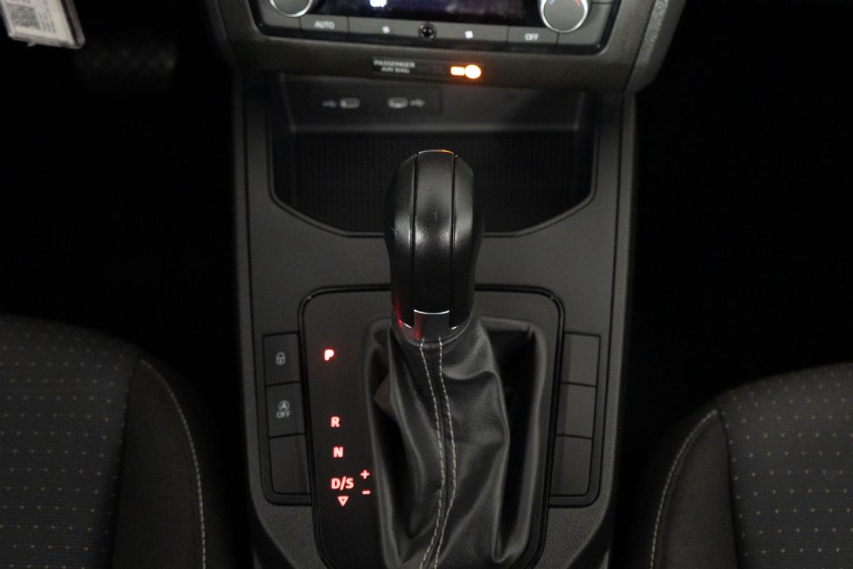 seat-ibiza-2024-gasolina-999cc