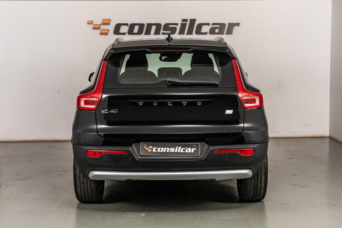 volvo-xc40-2021-hibrido-a-gasolina-1477cc