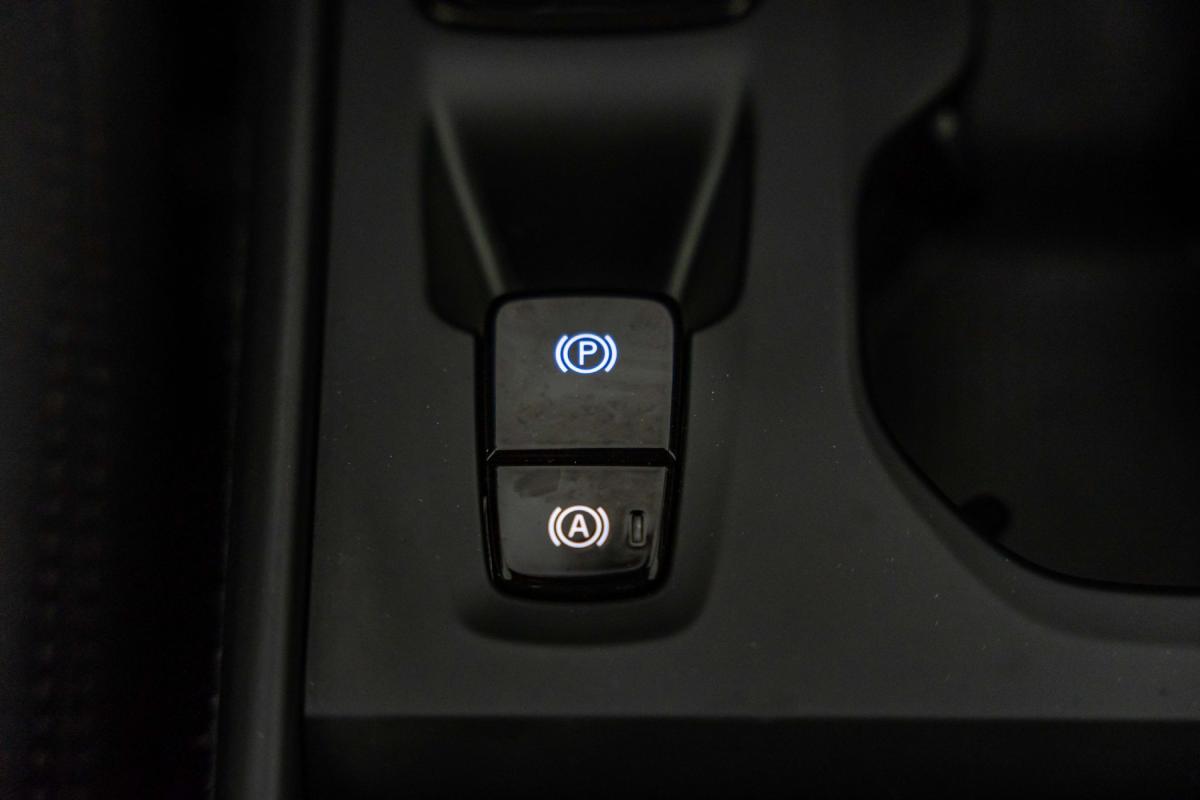 volvo-xc40-2021-hibrido-a-gasolina-1477cc