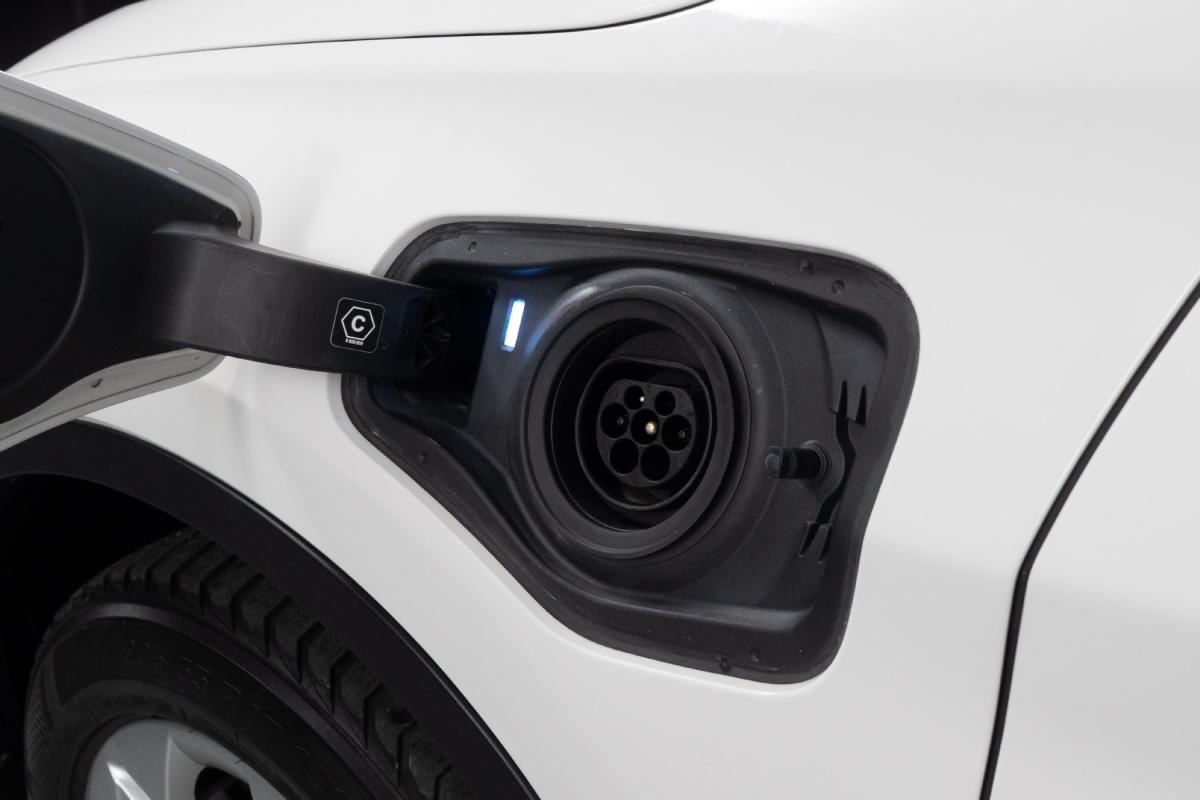 bmw-x1-2022-hibrido-a-gasolina-1499cc