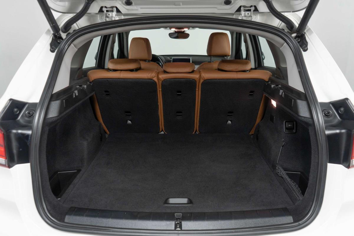 bmw-x1-2022-hibrido-a-gasolina-1499cc