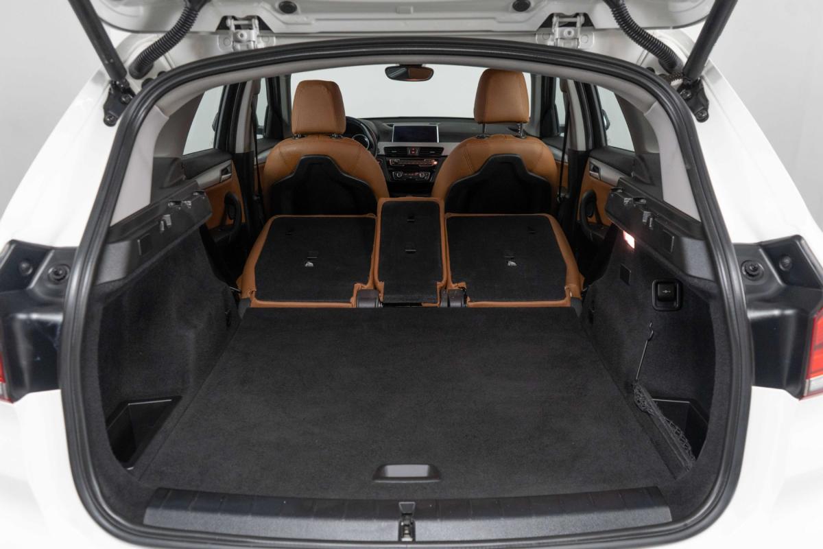 bmw-x1-2022-hibrido-a-gasolina-1499cc