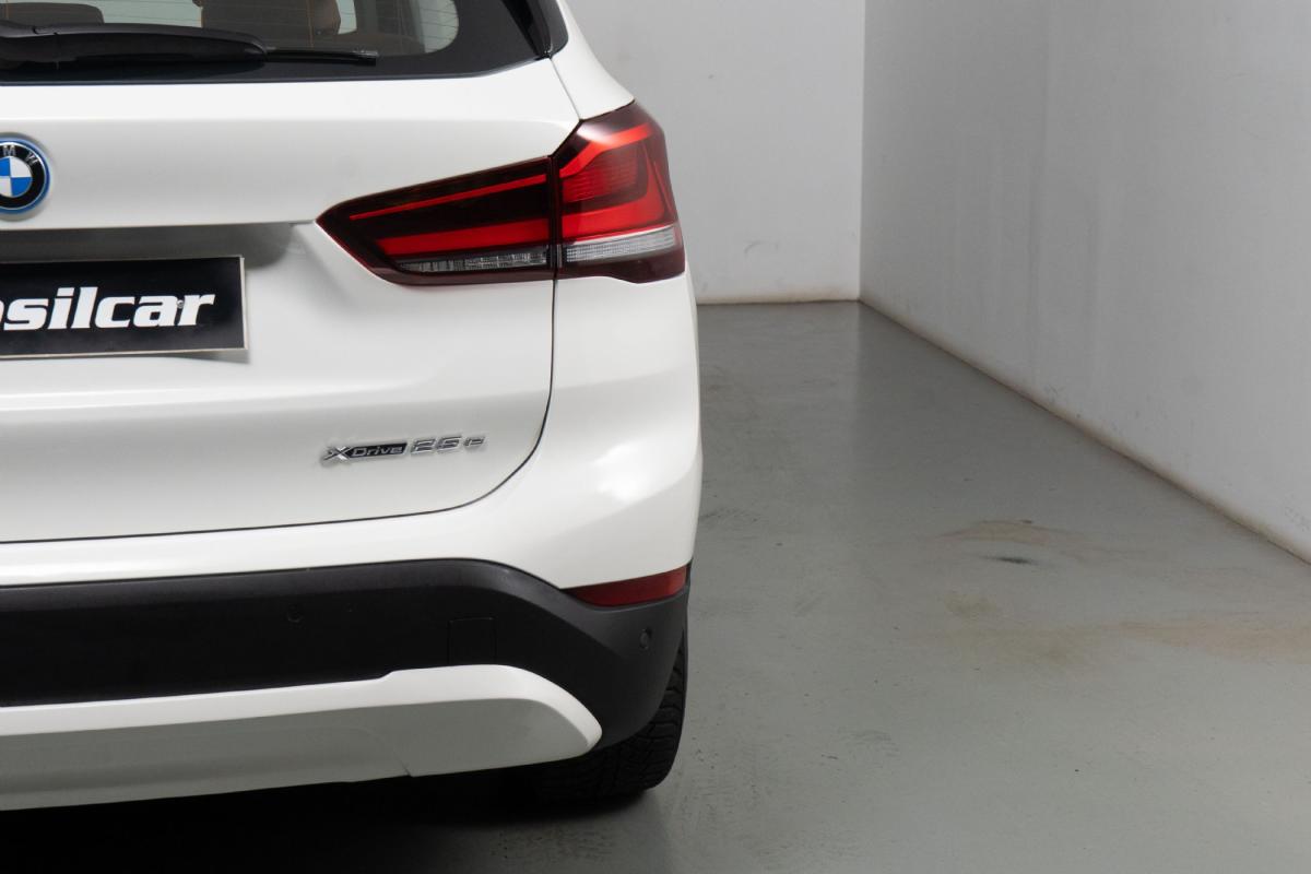 bmw-x1-2022-hibrido-a-gasolina-1499cc