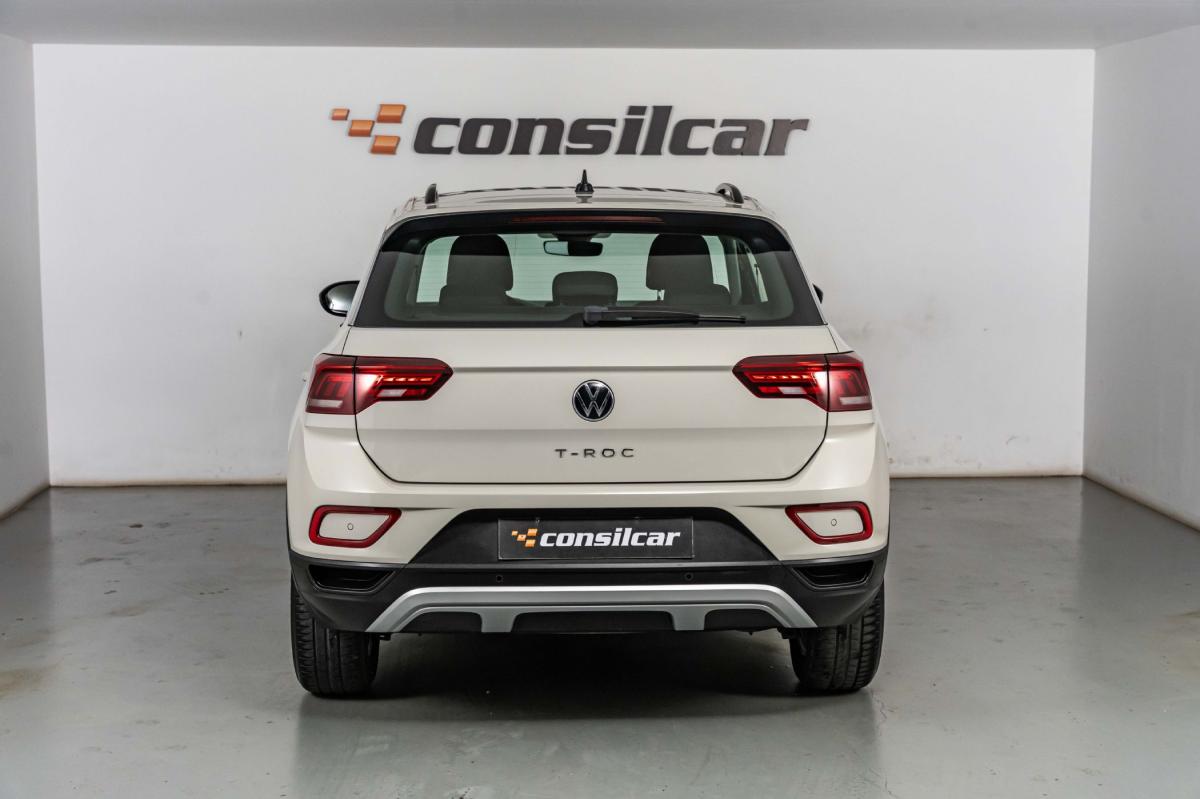 volkswagen-t-roc-2023-gasolina-999cc