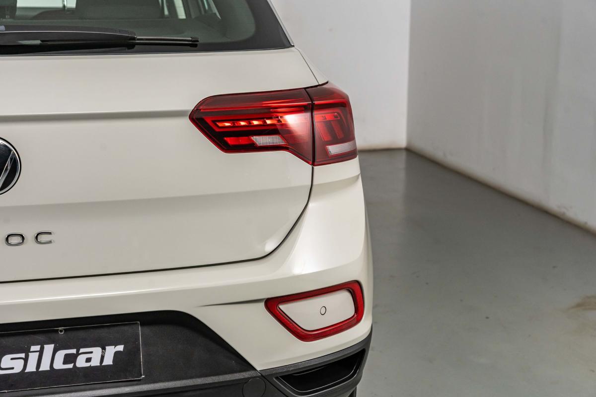 volkswagen-t-roc-2023-gasolina-999cc