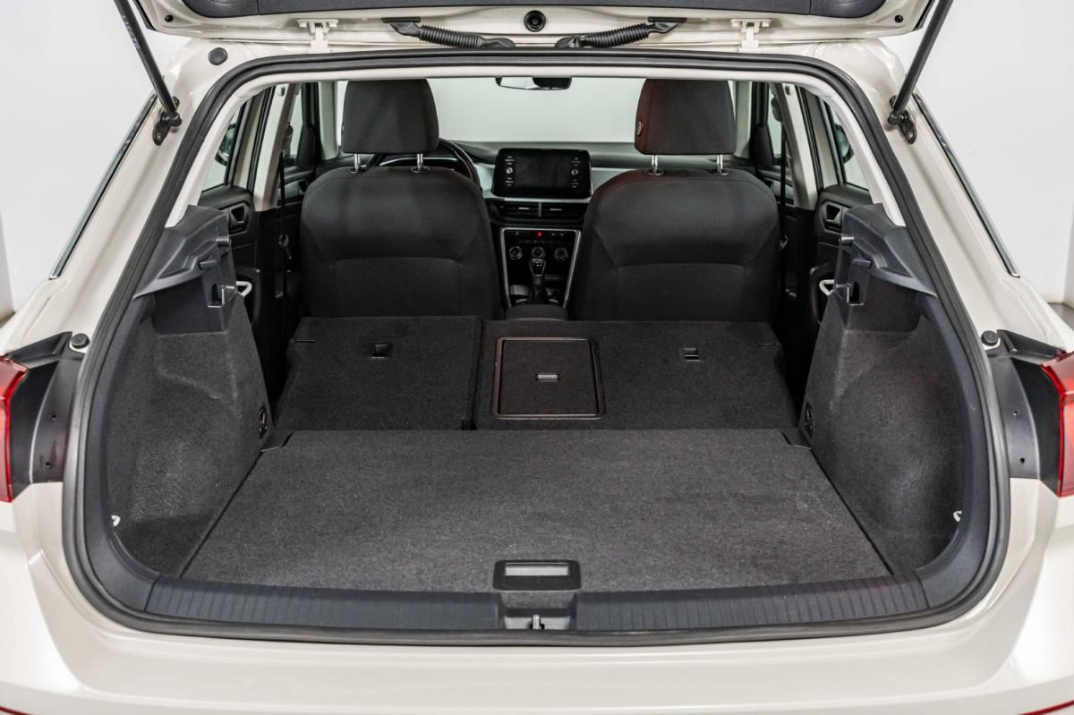 volkswagen-t-roc-2023-gasolina-999cc
