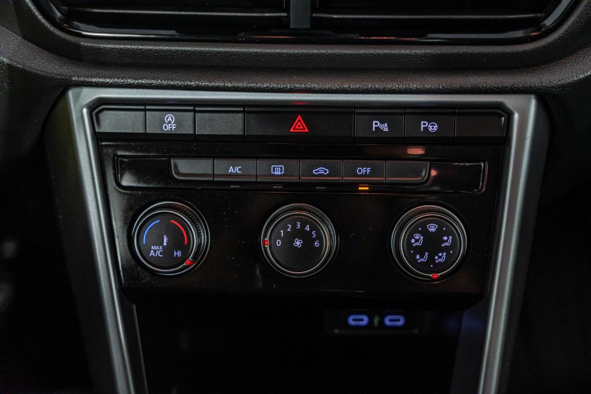 volkswagen-t-roc-2023-gasolina-999cc