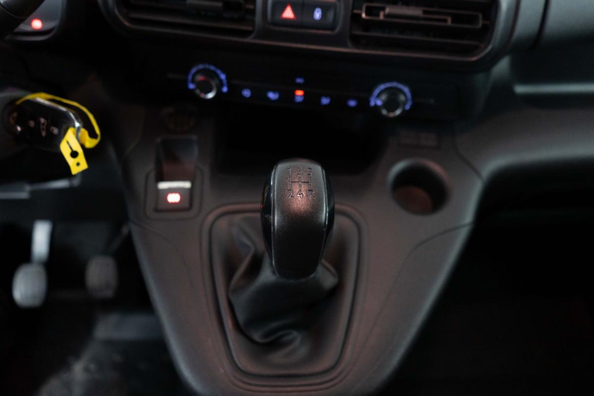 opel-combo-2021-diesel-1499cc