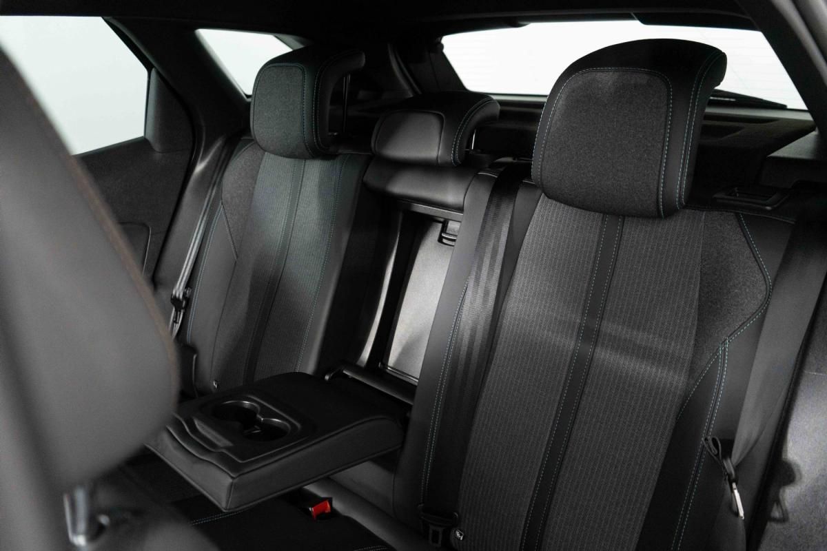 peugeot-3008-2024-hibrido-a-gasolina-1598cc