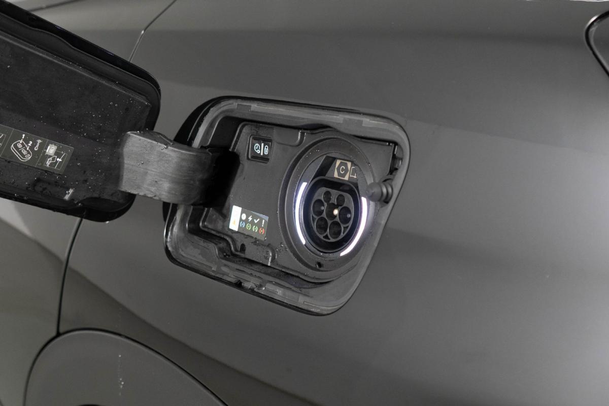 peugeot-3008-2024-hibrido-a-gasolina-1598cc