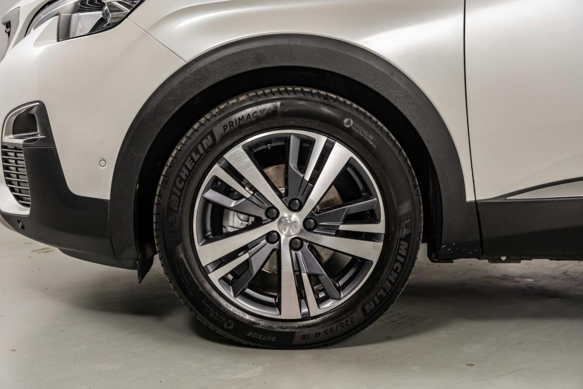 peugeot-5008-2020-diesel-1499cc