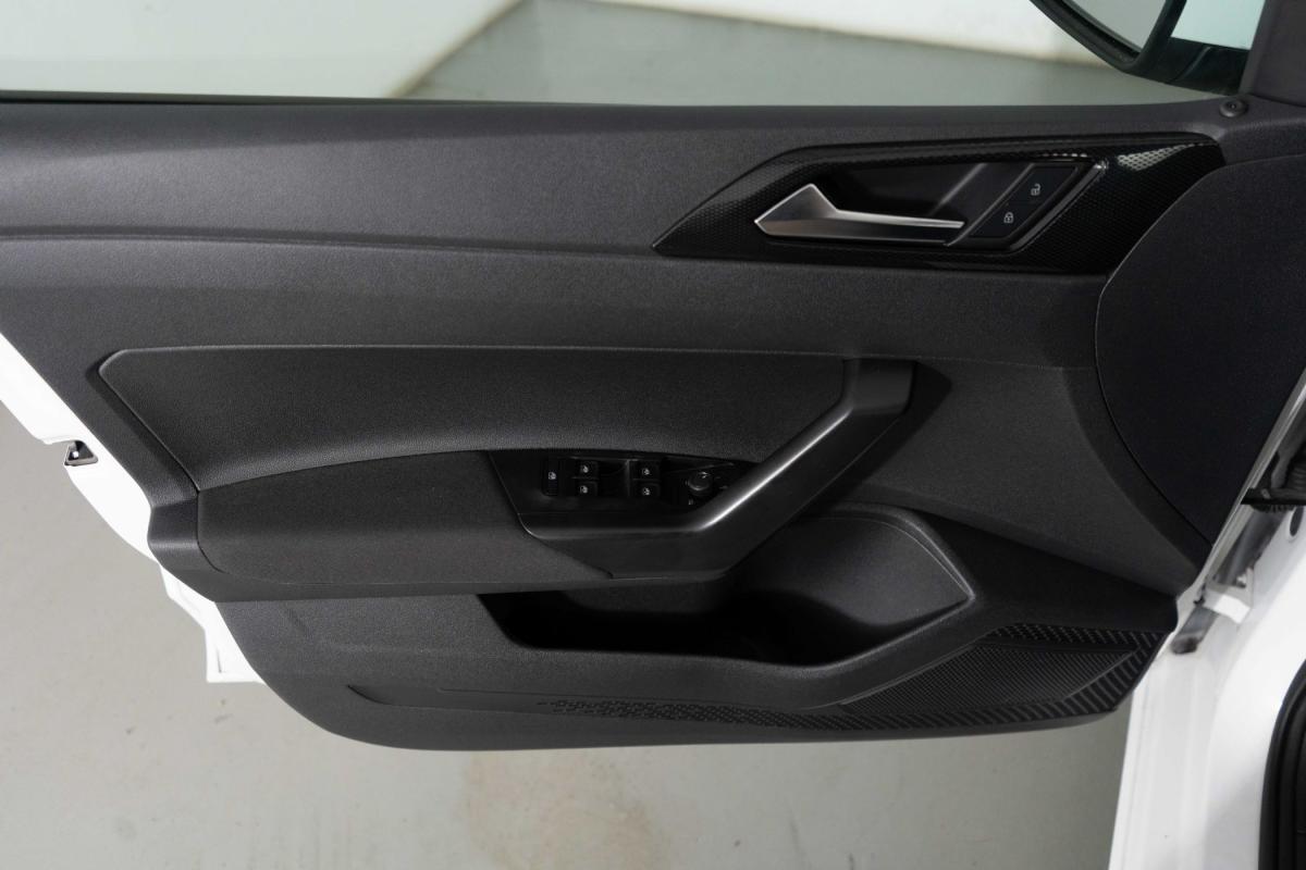 volkswagen-polo-2022-gasolina-999cc