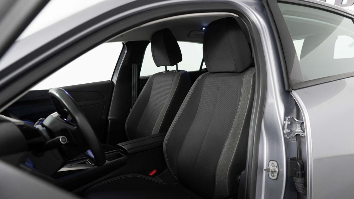peugeot-308-2022-gasolina-1199cc
