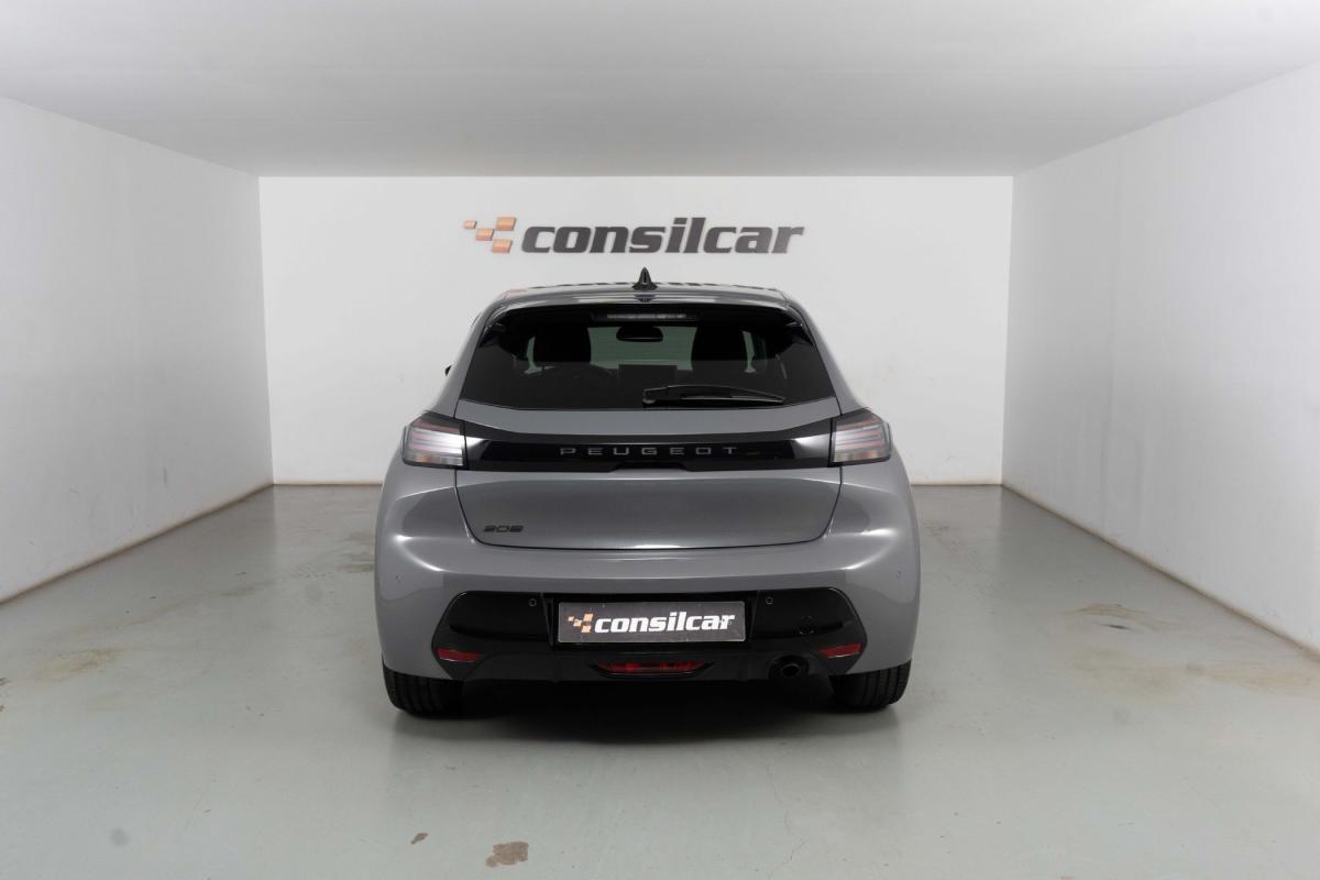 peugeot-208-2025-gasolina-1199cc