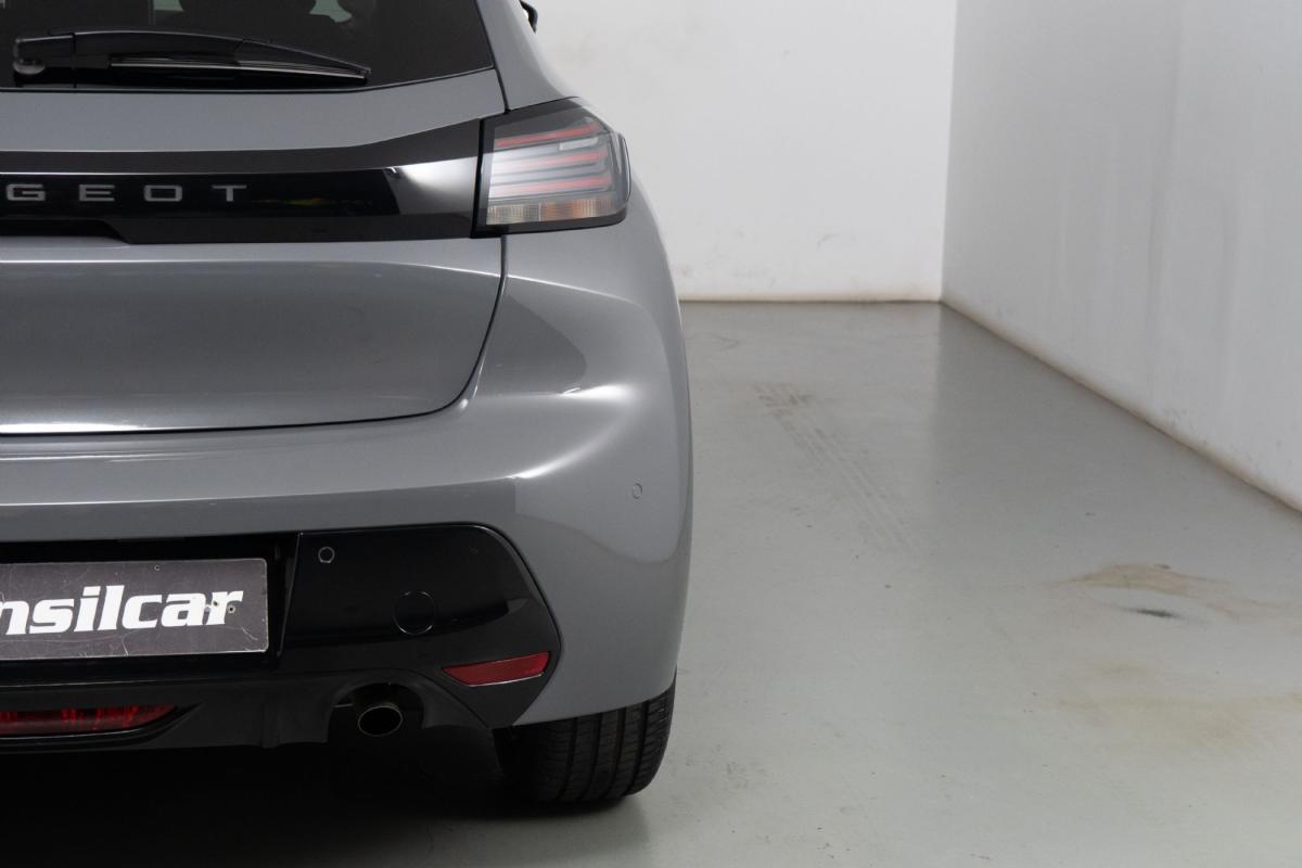 peugeot-208-2025-gasolina-1199cc