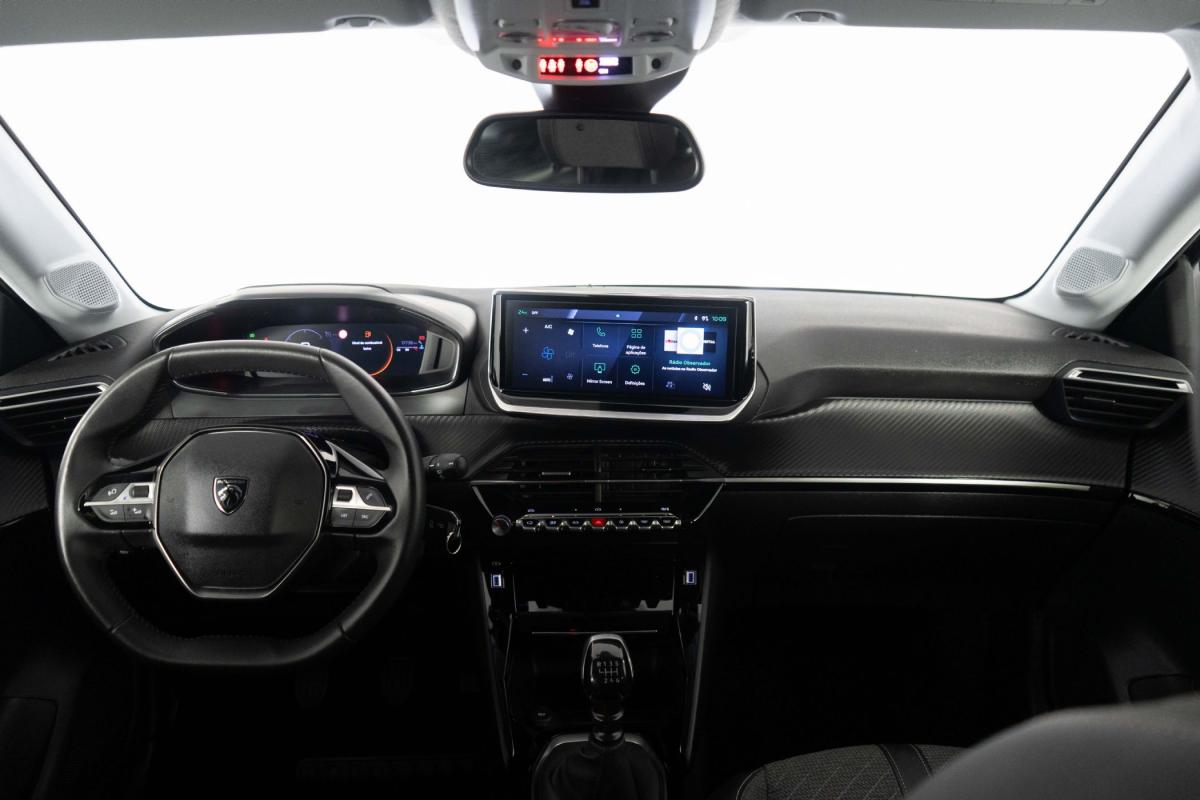 peugeot-208-2025-gasolina-1199cc