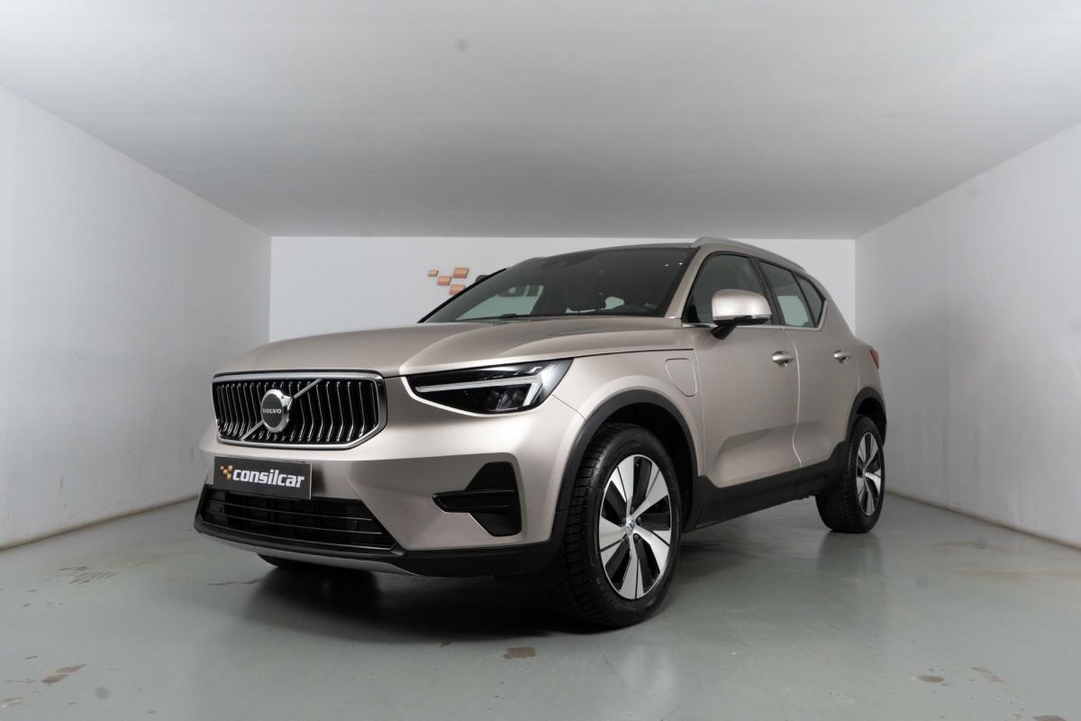 volvo-xc40-2022-hibrido-a-gasolina-1477cc