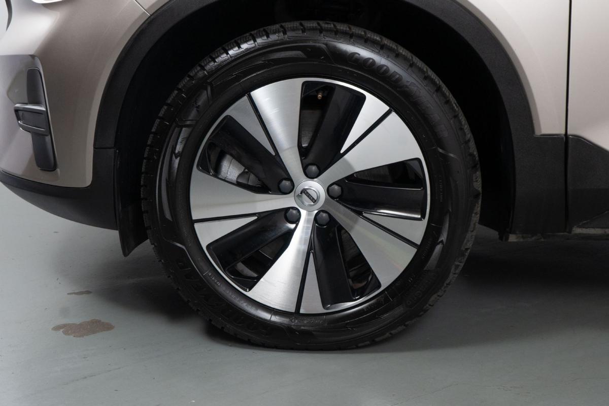 volvo-xc40-2022-hibrido-a-gasolina-1477cc
