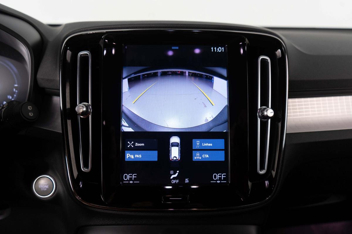 volvo-xc40-2022-hibrido-a-gasolina-1477cc