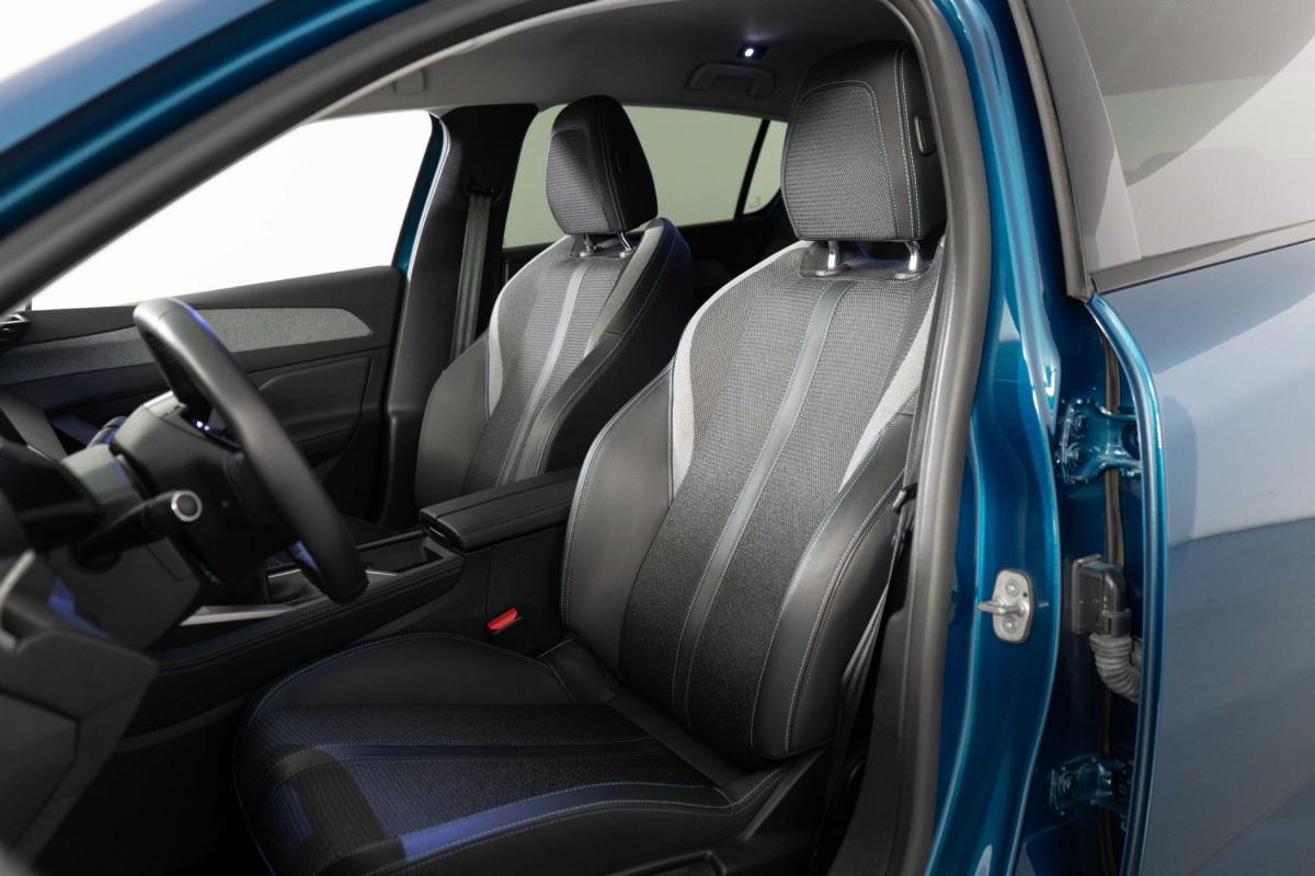 peugeot-308-2024-gasolina-1199cc
