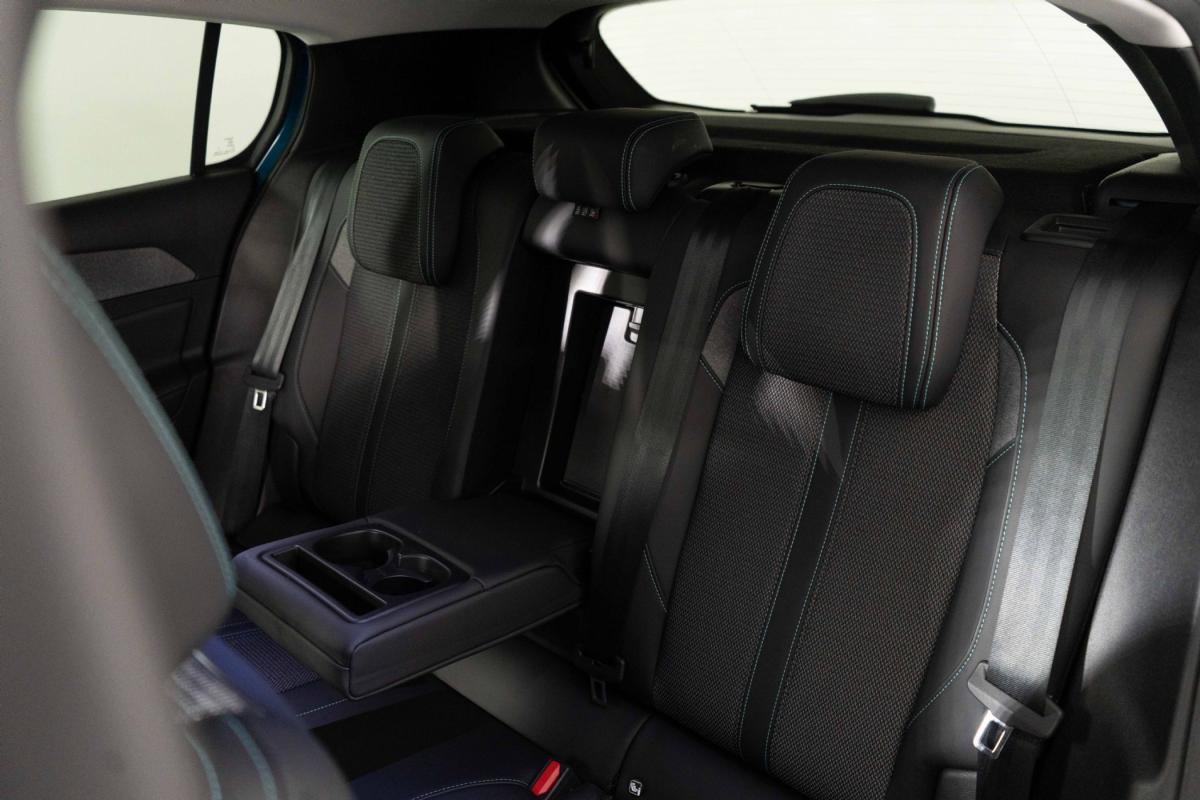 peugeot-308-2024-gasolina-1199cc