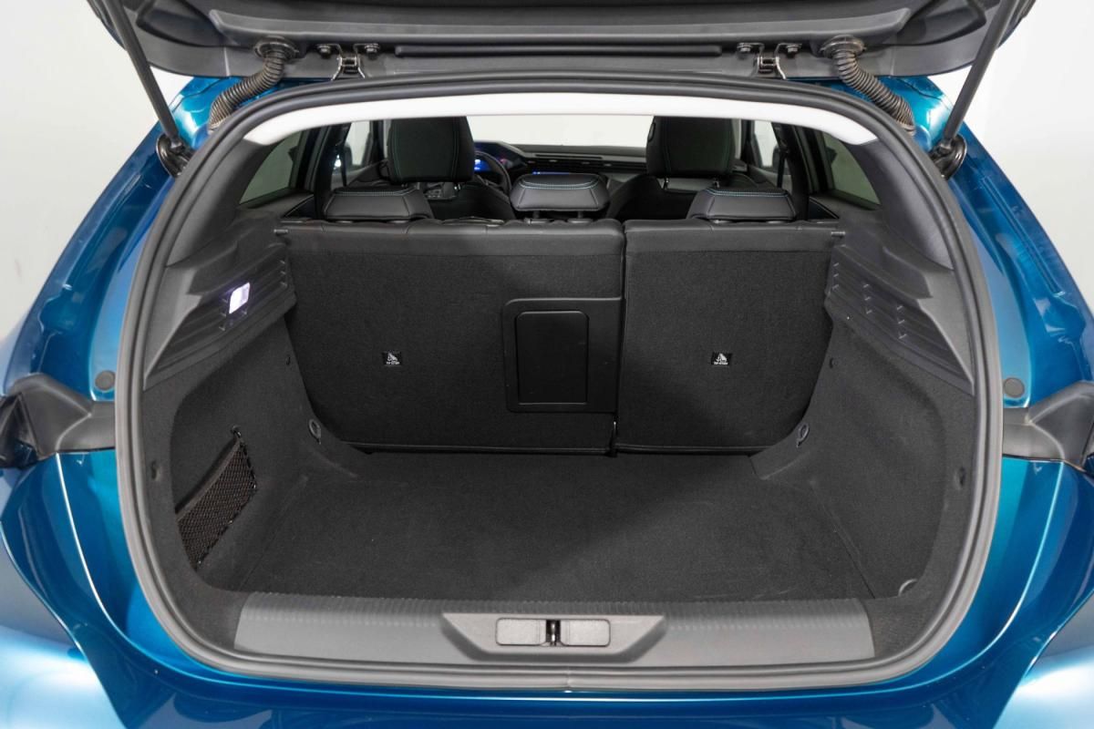 peugeot-308-2024-gasolina-1199cc