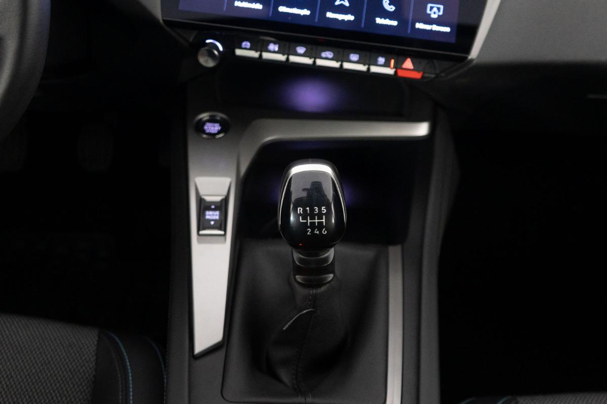 peugeot-308-2024-gasolina-1199cc