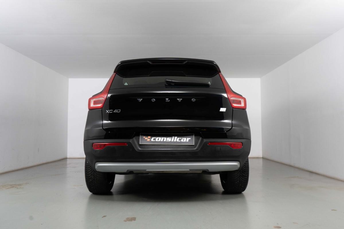 volvo-xc40-2021-hibrido-a-gasolina-1477cc