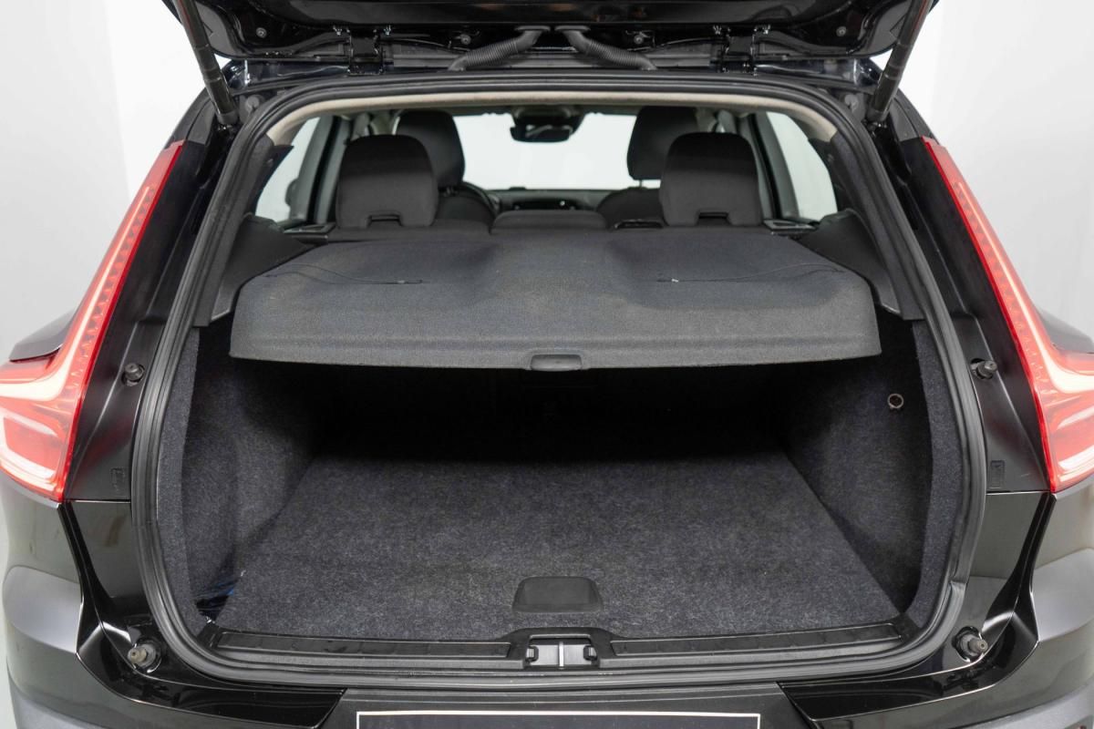volvo-xc40-2021-hibrido-a-gasolina-1477cc